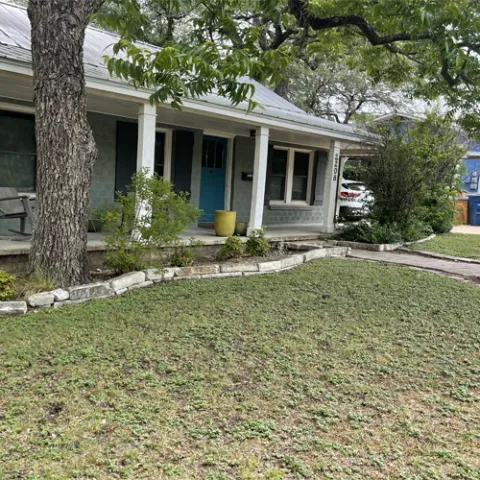 Violet Crown landscape design and hardscaping project