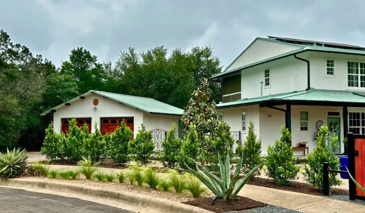 Landscaping for Privacy: Trees, Screens & Structures That Work