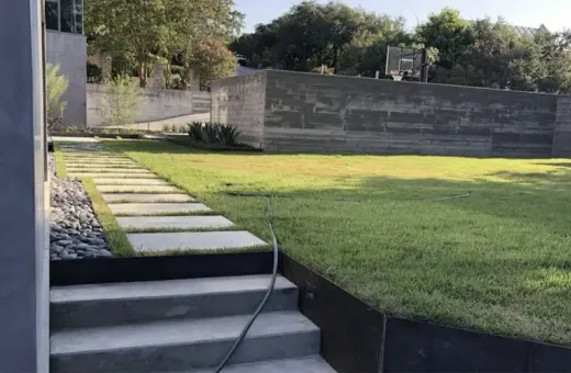 Modern Landscaping Designs Popular In Austin  