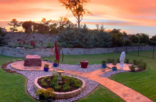 Seasonal Yard Prep: Transitioning Austin Landscapes from Summer to Fall
